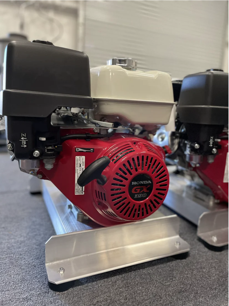 5.5gpm, gx390, 3000psi, gear drive, general pump