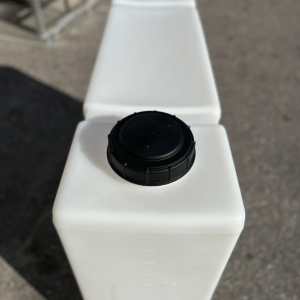 100 gallon vertical tank