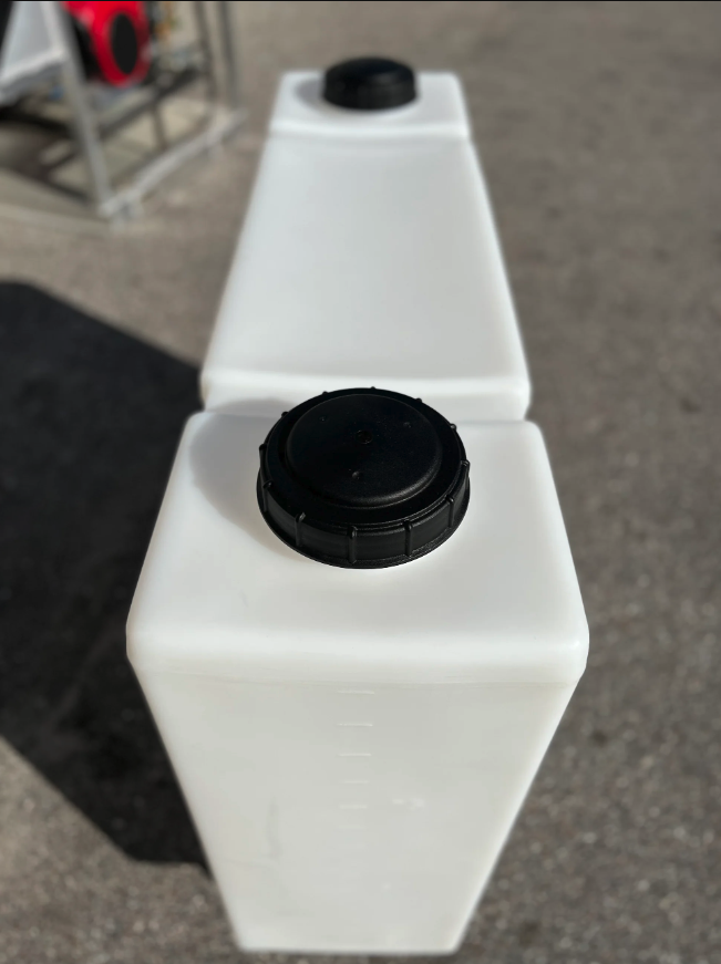 100 gallon vertical tank