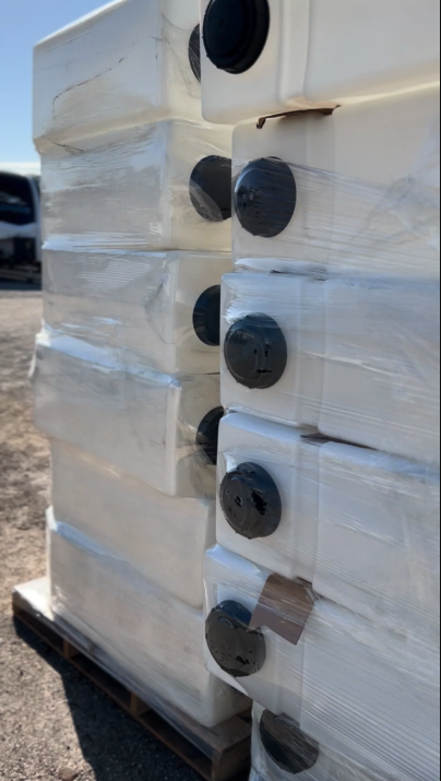 100 gallon vertical tank